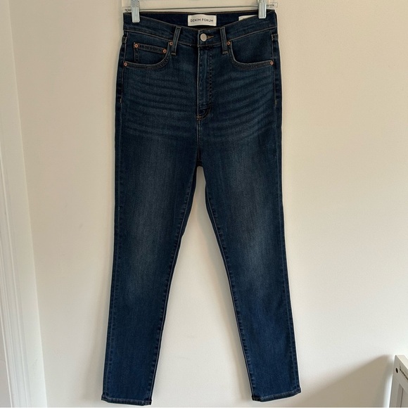 (SOLD) DENIM FORUM Lola High Rise Skinny Size 28 - Picture 4 of 17